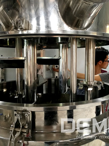 行星搅拌机5